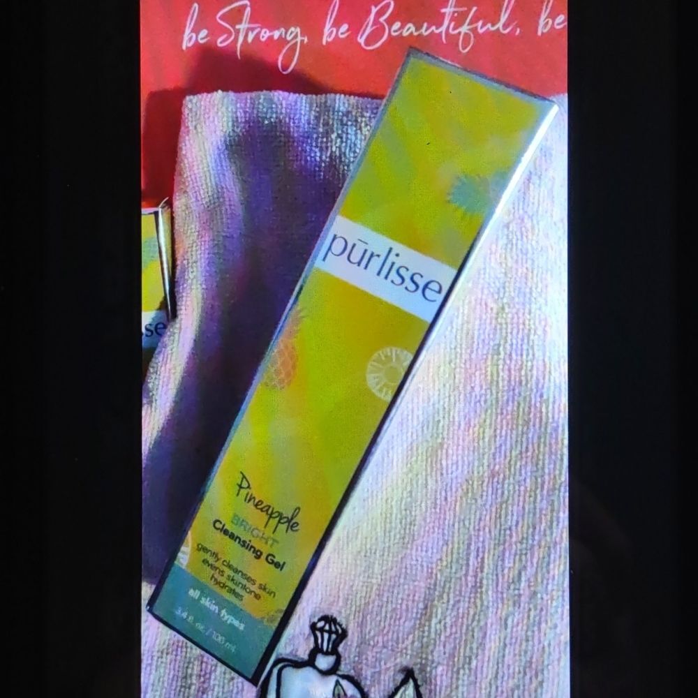NEW Purlisse Pineapple Bright Cleanser Gel